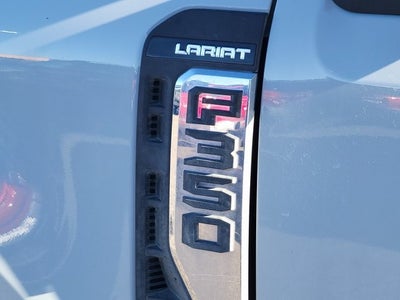 2025 Ford F-350SD Lariat