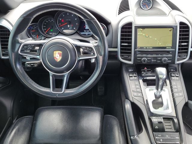 2016 Porsche Cayenne Base