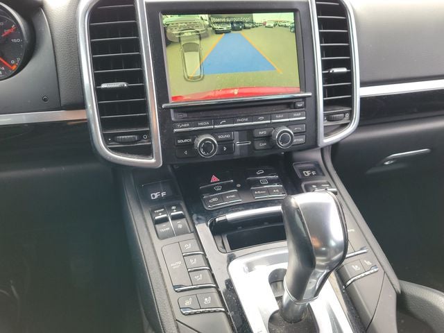 2016 Porsche Cayenne Base