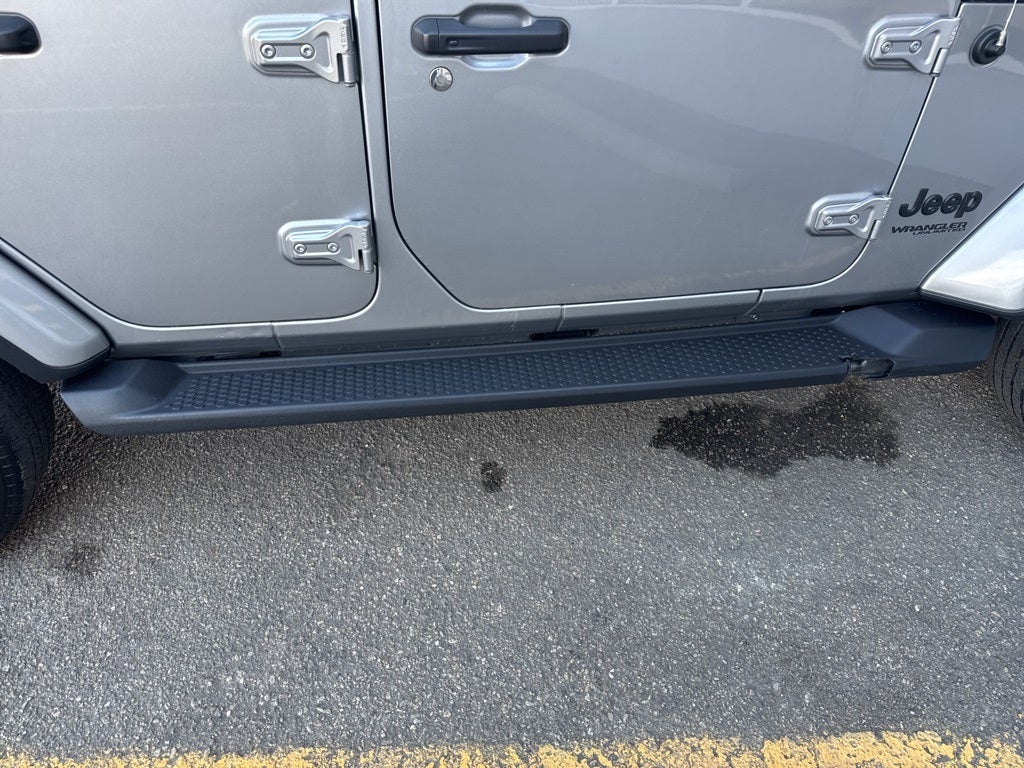 2020 Jeep Wrangler Unlimited Sahara Altitude