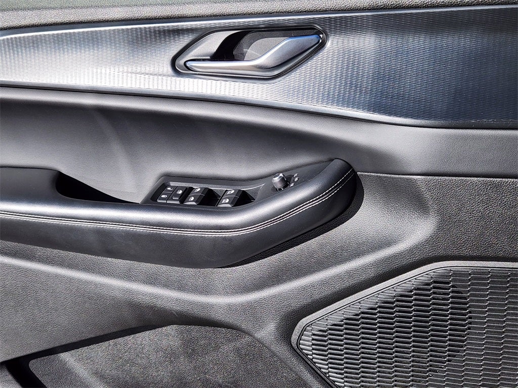 2023 Jeep Grand Cherokee L Laredo 4x4