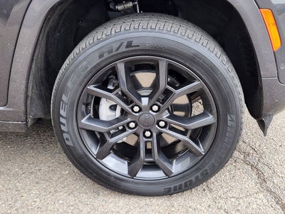2025 Jeep Grand Cherokee 4xe Anniversary Edition