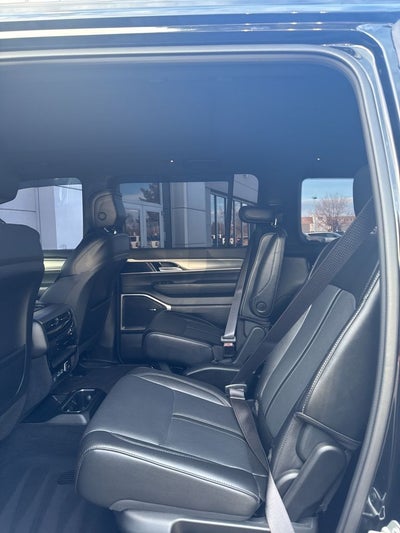 2024 Jeep Wagoneer Series II Carbide 4x4