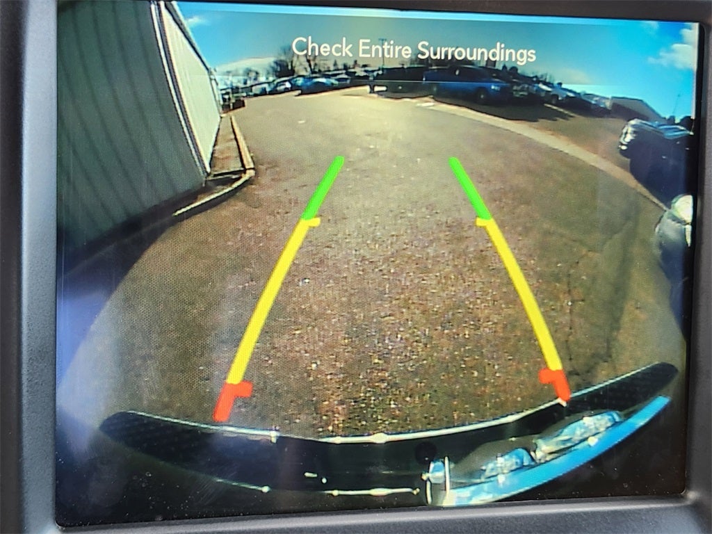 2023 RAM 1500 Classic SLT Crew Cab 4x4 5'7' Box