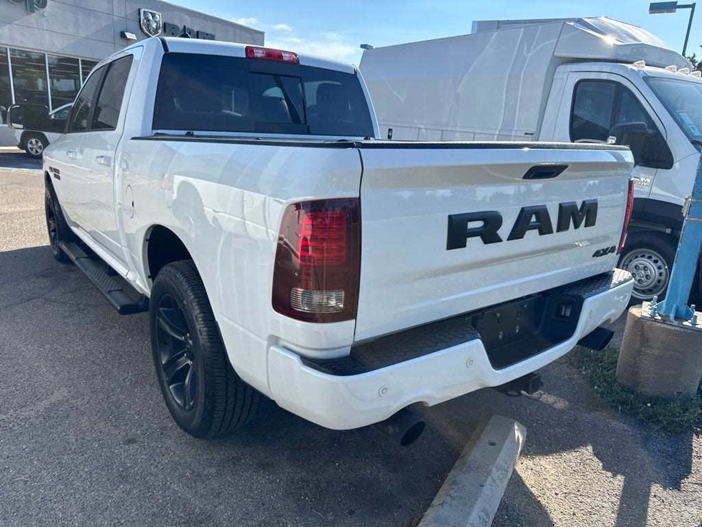2018 RAM 1500 Night Crew Cab 4x4 5'7' Box
