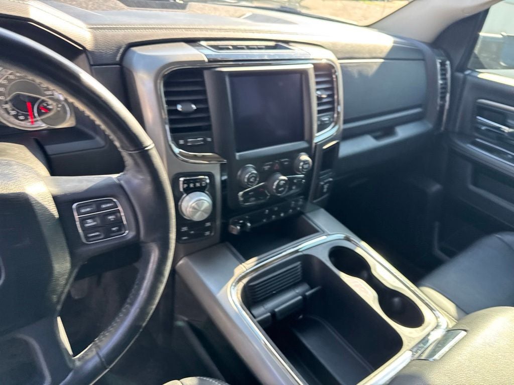 2018 RAM 1500 Night Crew Cab 4x4 5'7' Box