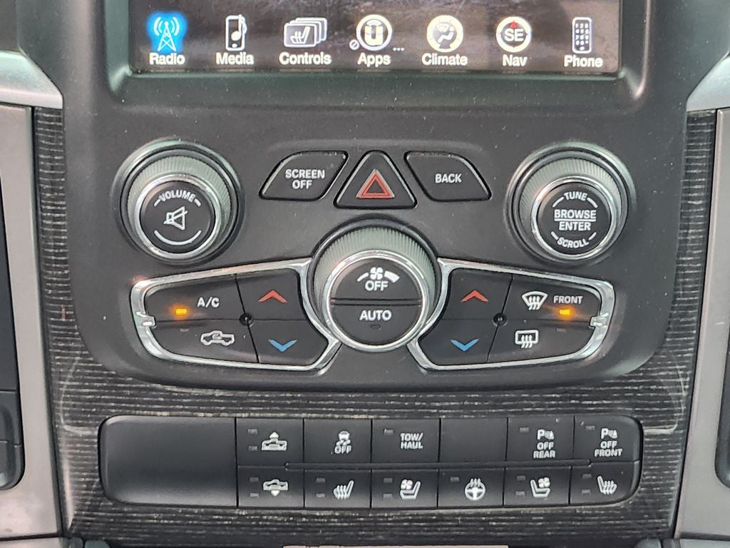 2017 RAM 1500 Limited Crew Cab 4x4 5'7' Box