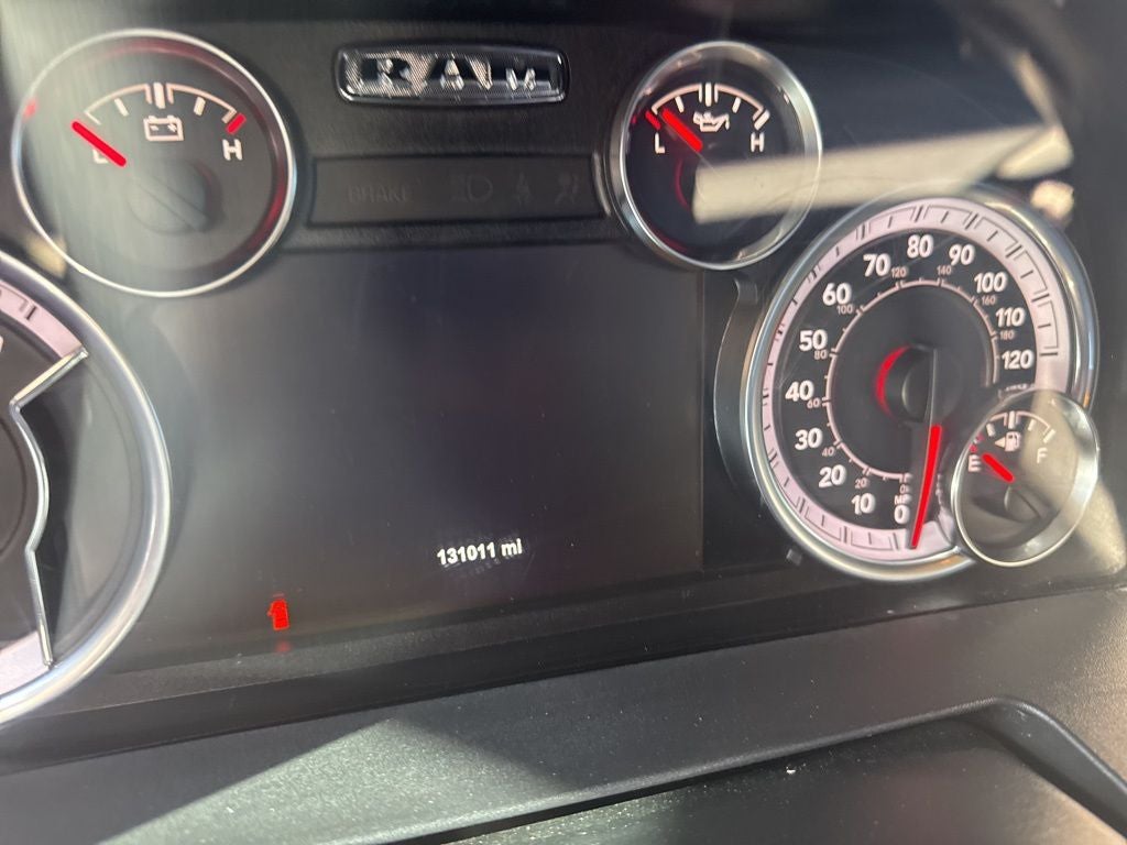 2018 RAM 1500 Big Horn Crew Cab 4x4 6'4' Box