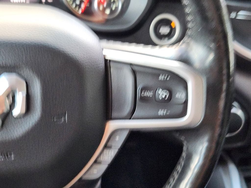 2020 RAM 1500 Big Horn Quad Cab 4x4 6'4' Box