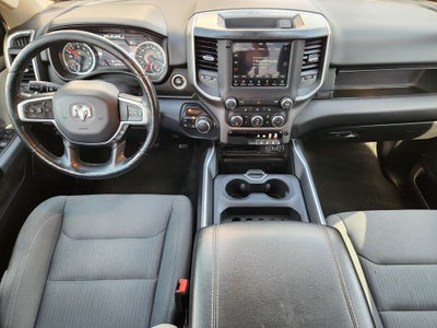 2020 RAM 1500 Big Horn Quad Cab 4x4 6'4' Box