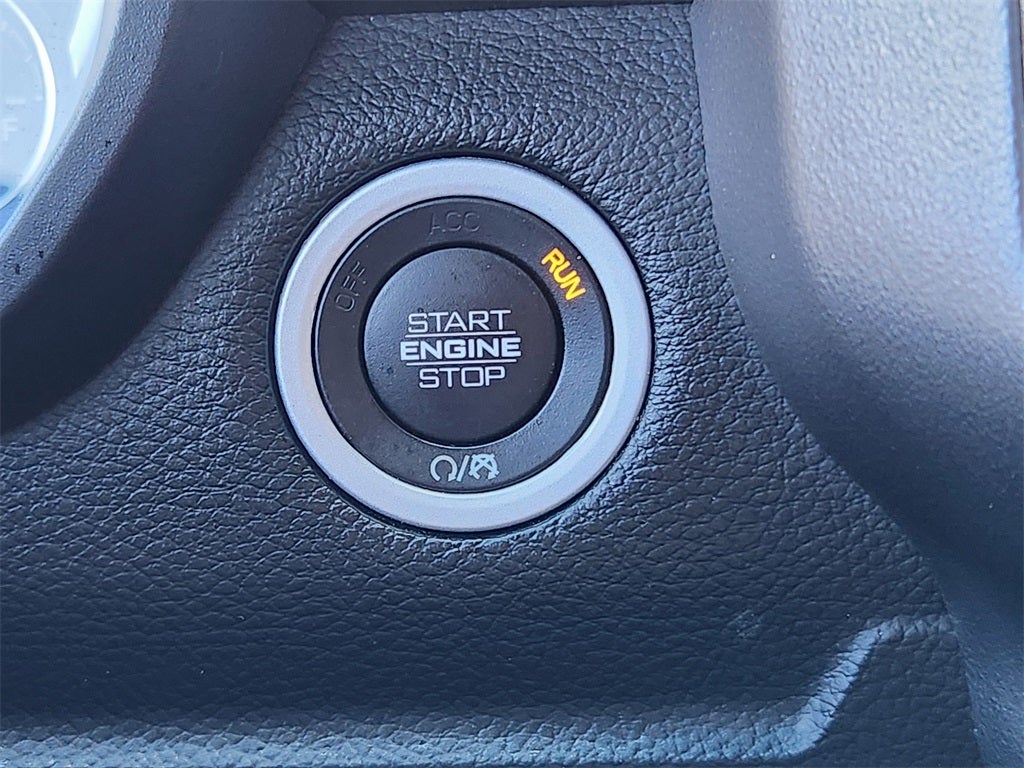 2021 RAM 1500 Big Horn Crew Cab 4x4 5'7' Box