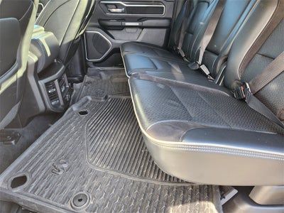 2022 RAM 1500 Laramie Crew Cab 4x4 5'7' Box