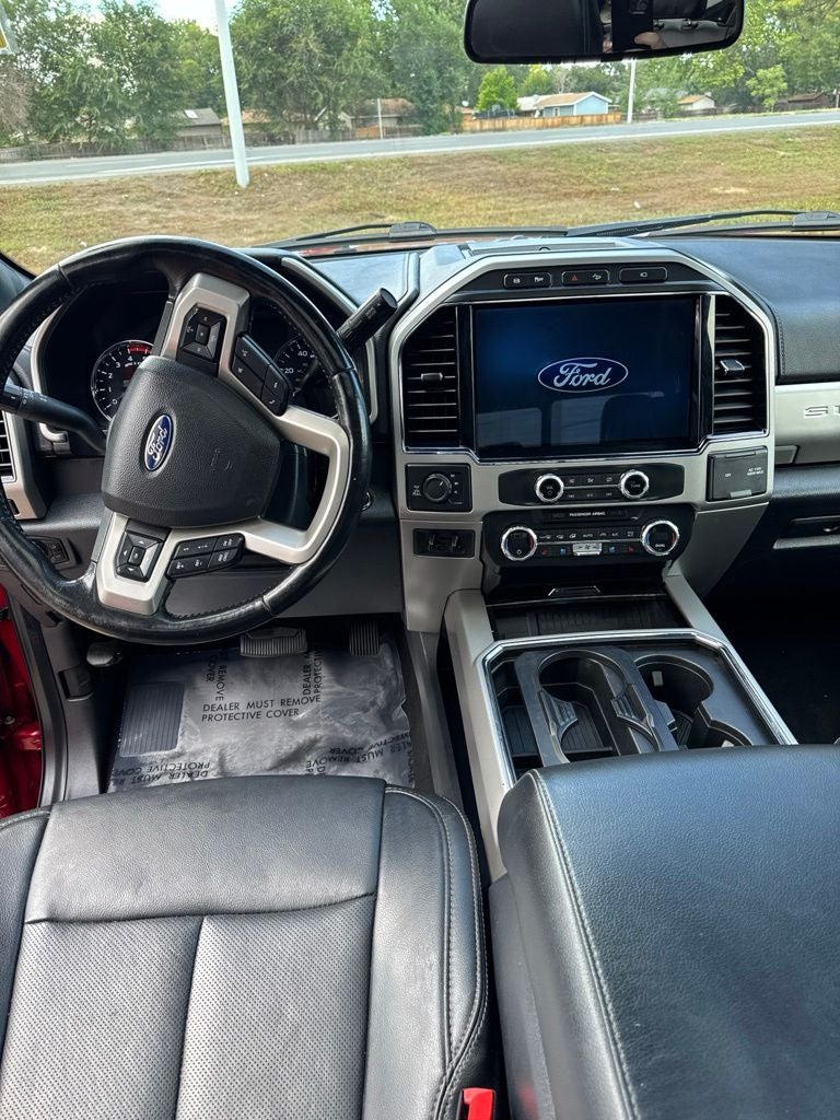 2022 Ford F-350SD Lariat