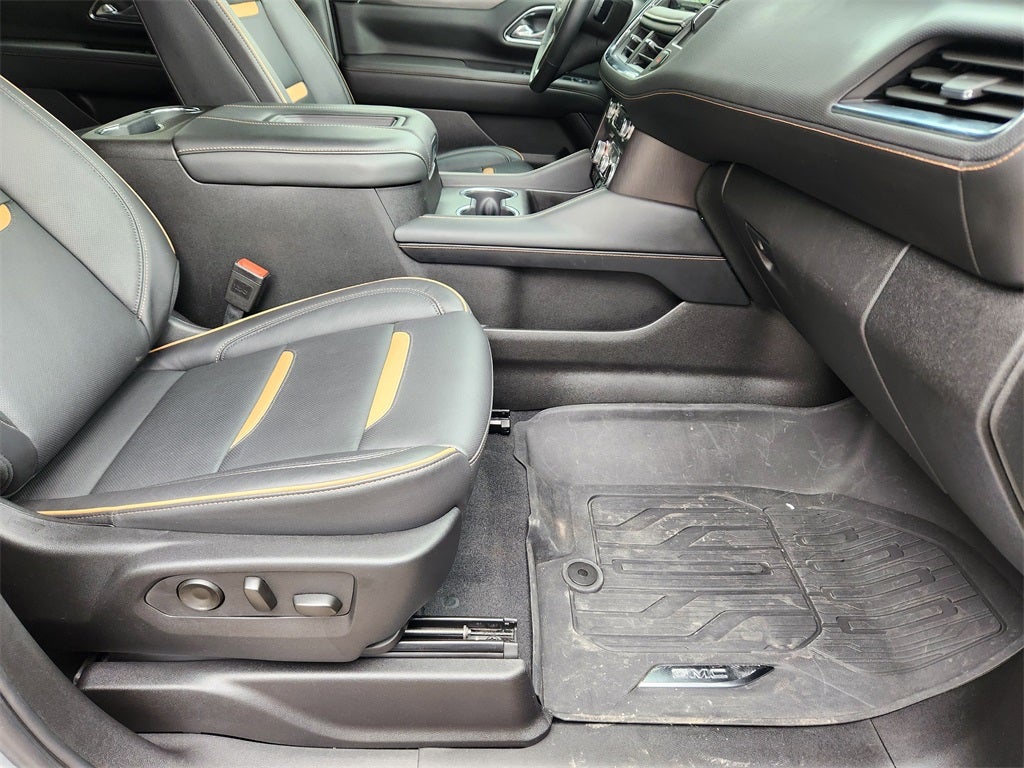 2024 GMC Yukon 4WD AT4