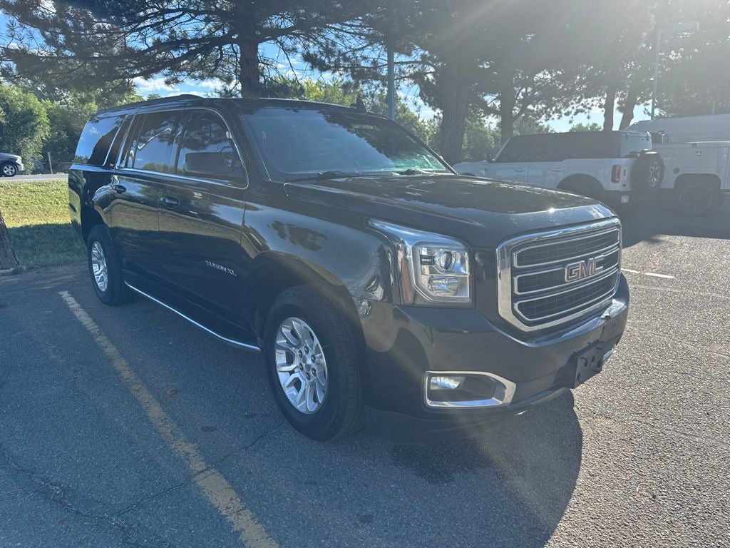 2017 GMC Yukon XL SLT
