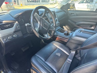 2017 GMC Yukon XL SLT