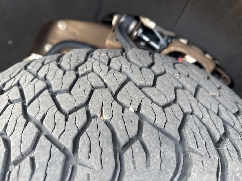 2024 GMC Sierra 3500HD 4WD Crew Cab Long Bed AT4