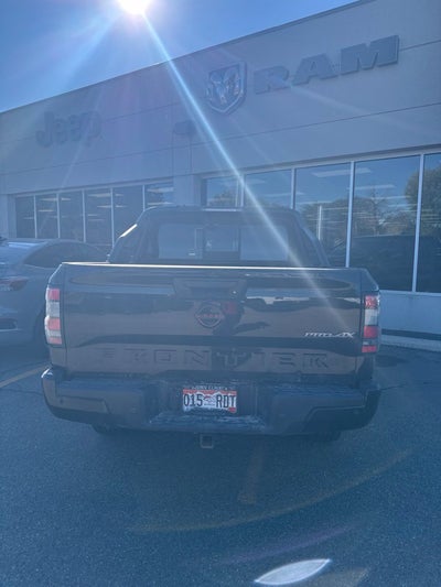 2022 Nissan Frontier PRO-4X