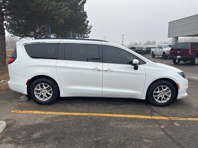 2020 Chrysler Voyager LXI