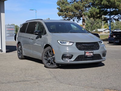 2025 Chrysler Pacifica Limited