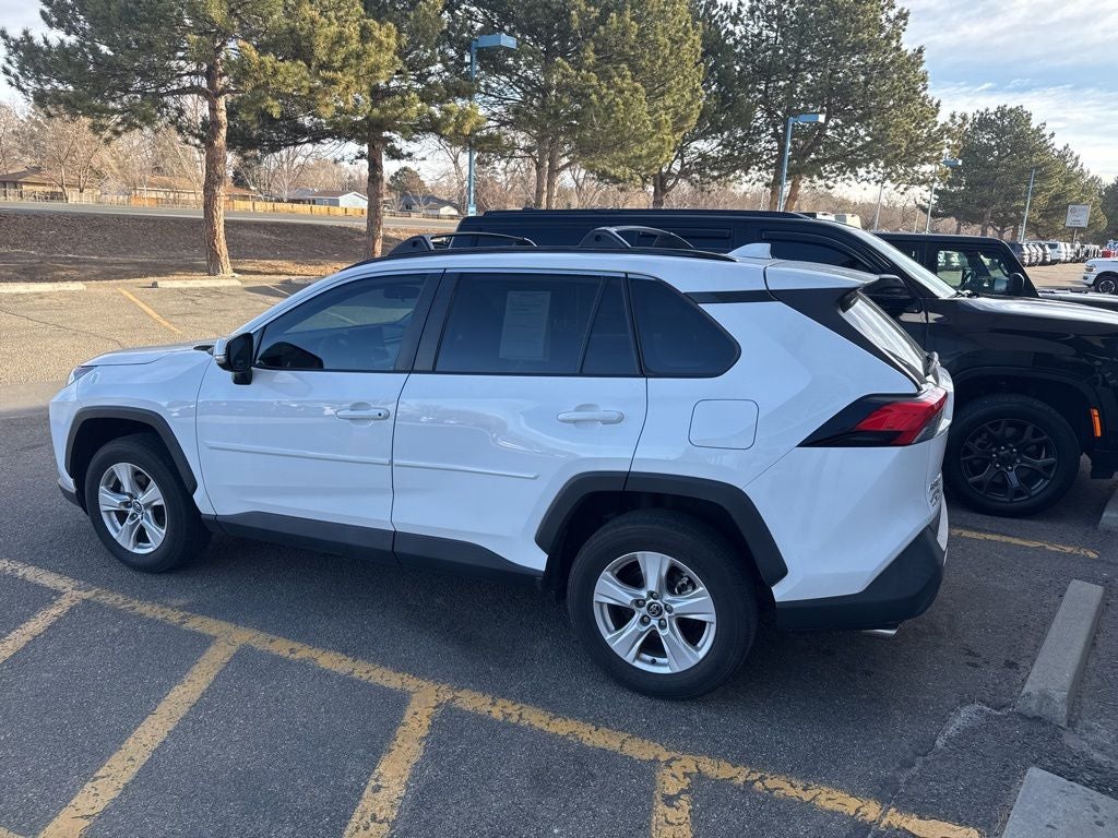 2020 Toyota RAV4 XLE