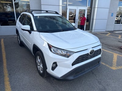 2020 Toyota RAV4 XLE