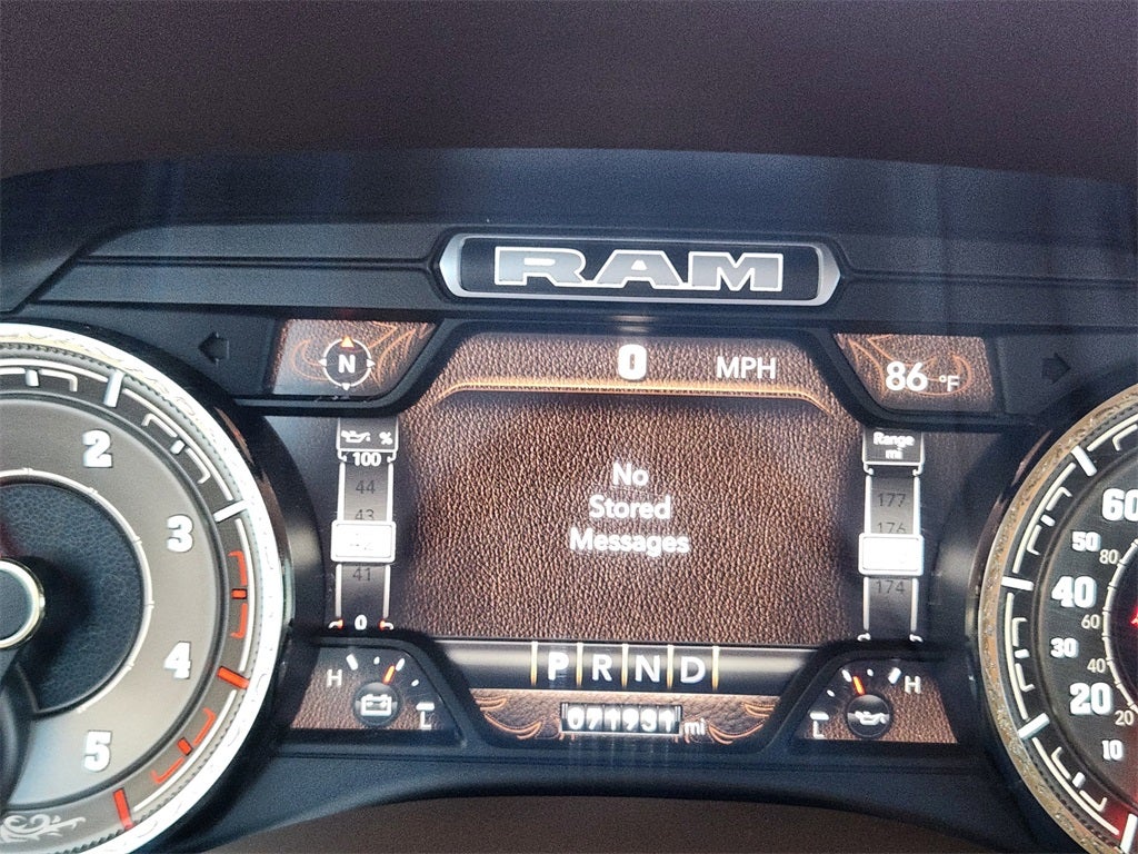 2022 RAM 3500 Limited Longhorn Crew Cab 4x4 8' Box