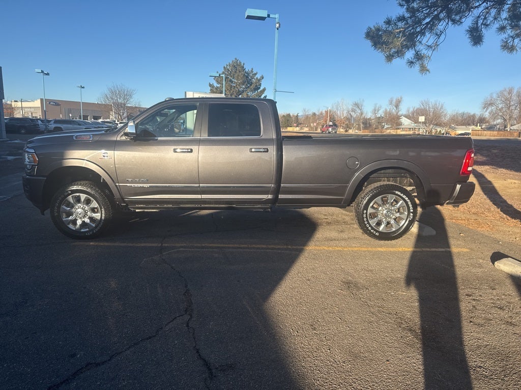 2019 RAM 3500 Limited Crew Cab 4x4 8' Box