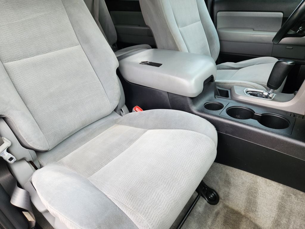 2011 Toyota Sequoia SR5 5.7L V8