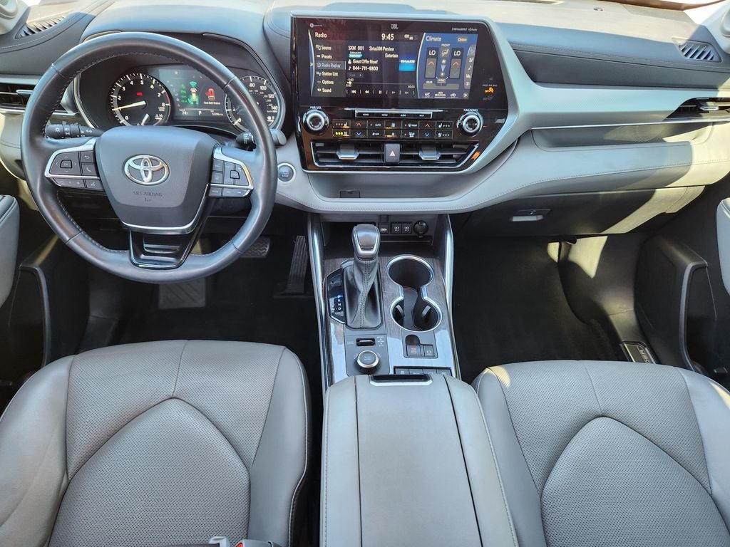 2021 Toyota Highlander Platinum