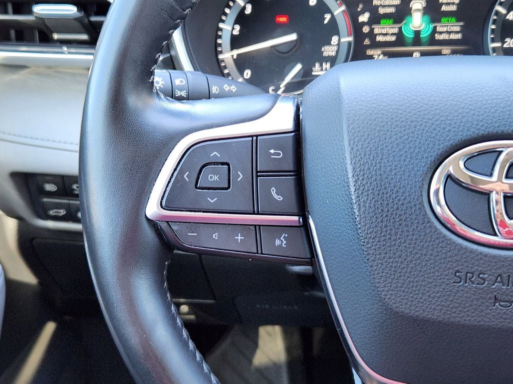 2021 Toyota Highlander Platinum