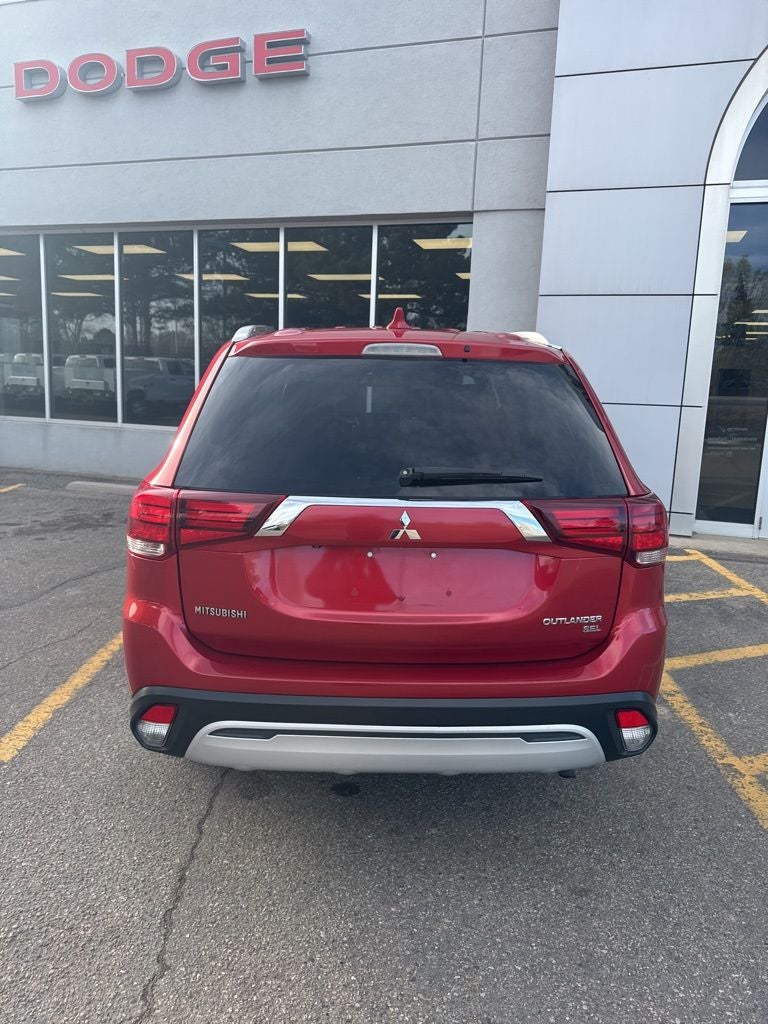 2019 Mitsubishi Outlander SEL