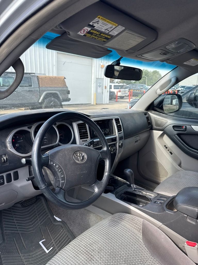 2004 Toyota 4Runner SR5