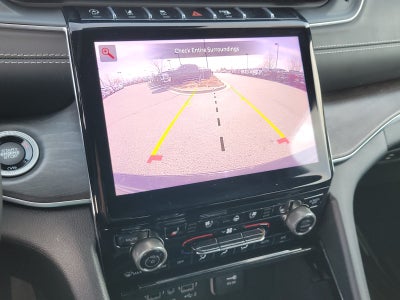 2022 Jeep Grand Cherokee Overland