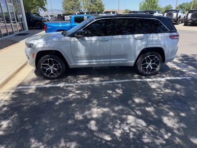 2023 Jeep Grand Cherokee Summit Reserve