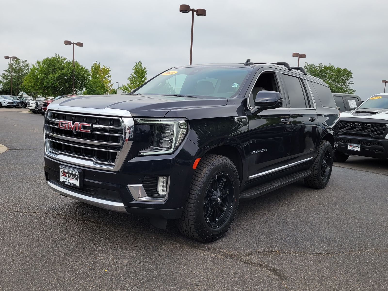 2021 GMC Yukon XL SLT