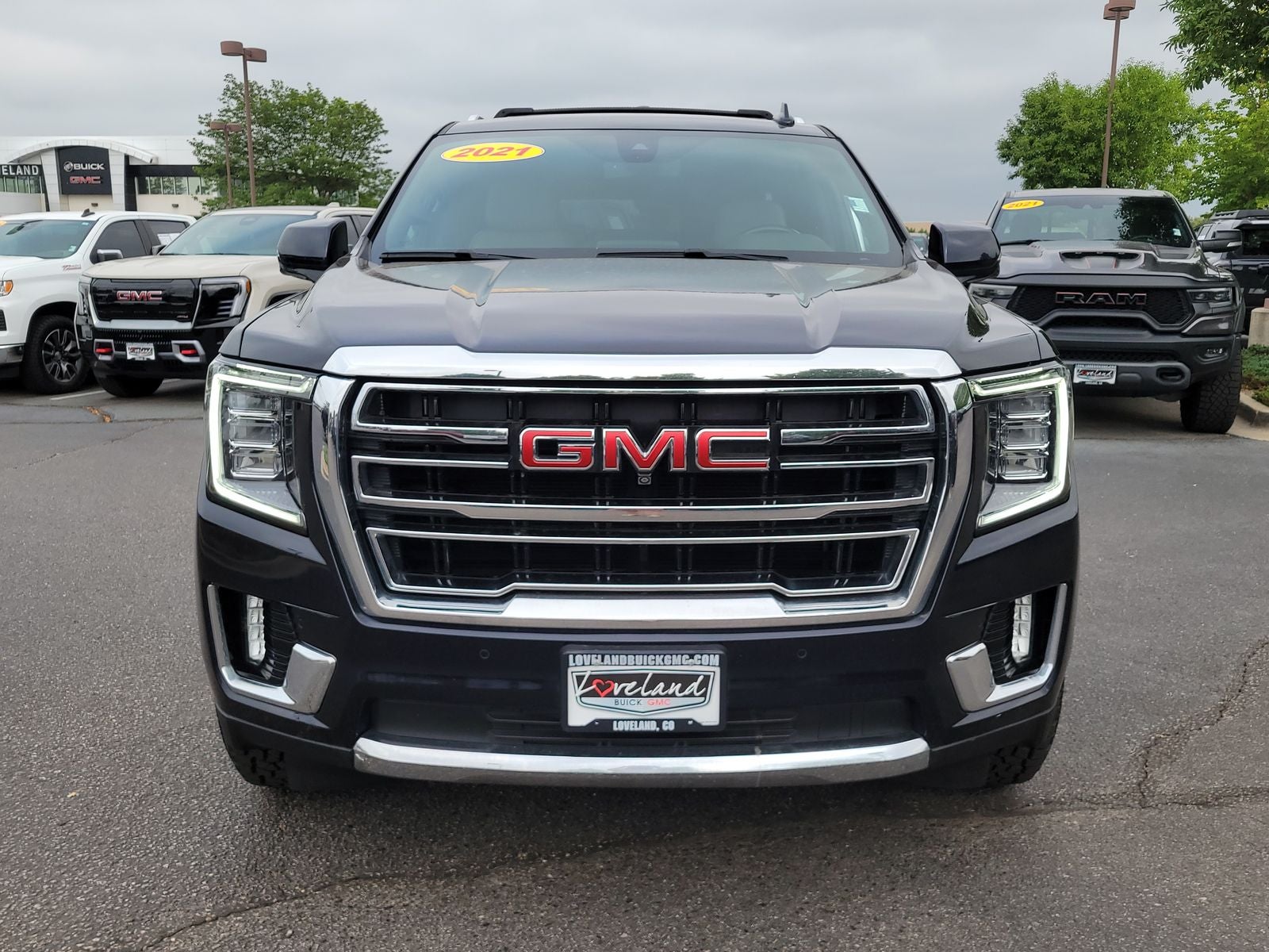 2021 GMC Yukon XL SLT