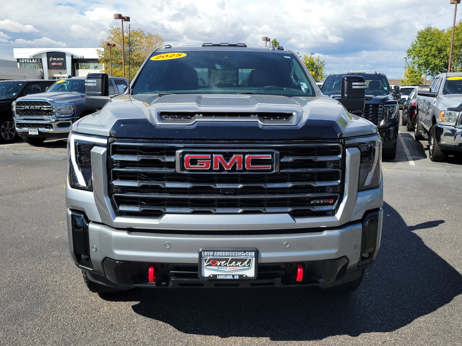 2025 GMC Sierra 2500HD AT4