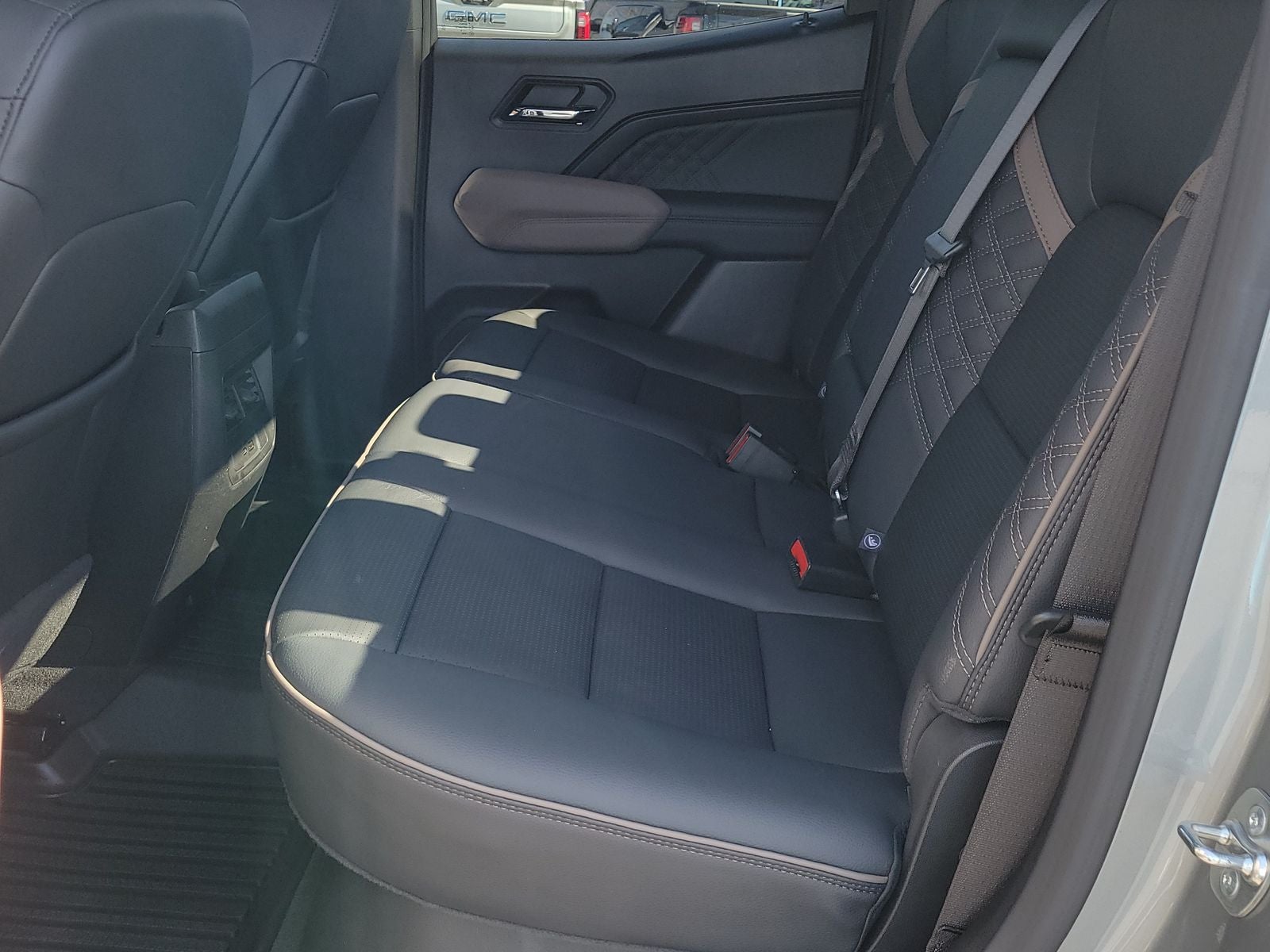 2024 GMC Canyon Denali