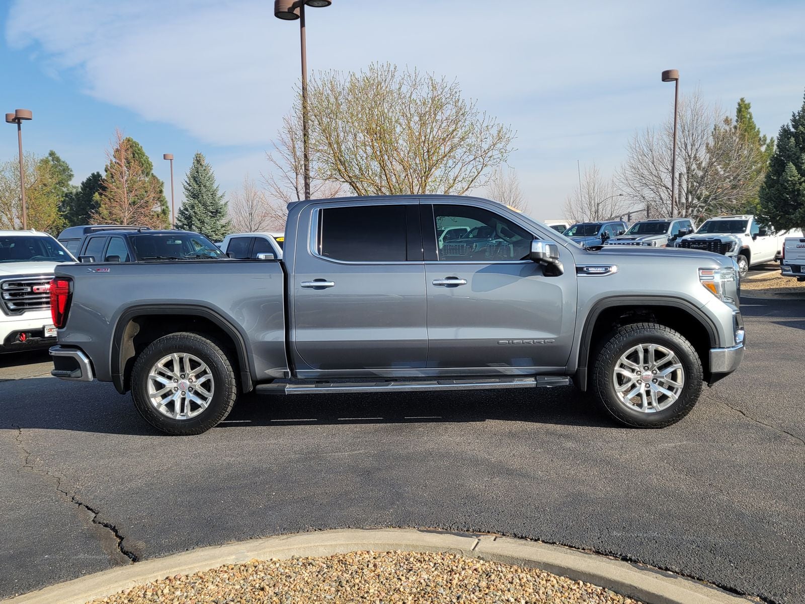 2021 GMC Sierra 1500 SLT