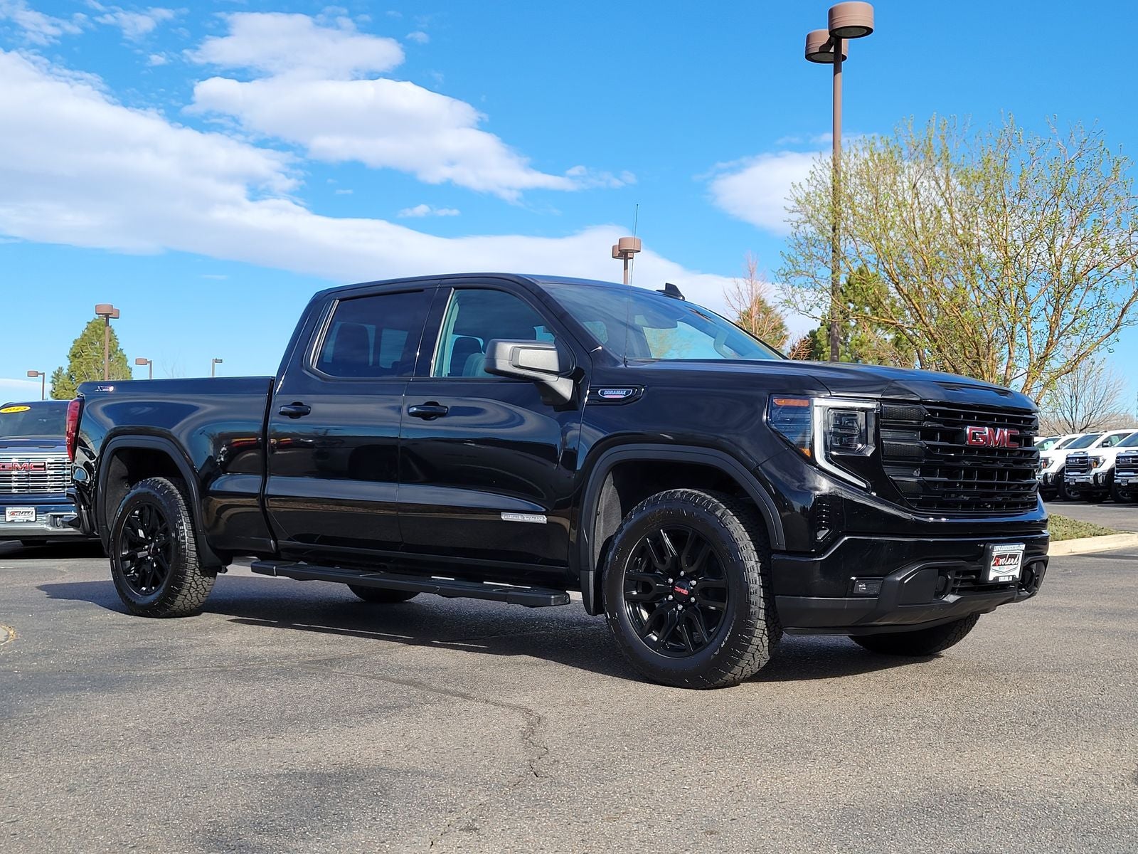 2025 GMC Sierra 1500 Elevation