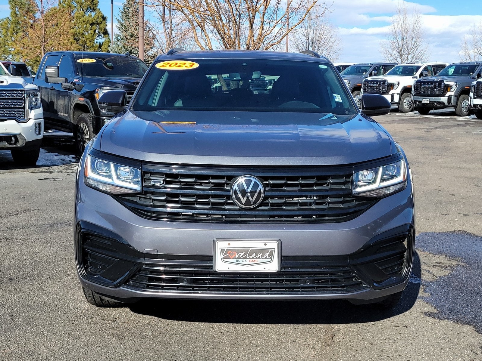 2023 Volkswagen Atlas Cross Sport 2.0T SEL R-Line