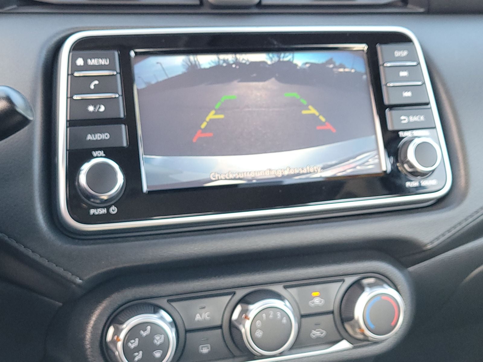 2020 Nissan Versa 1.6 S