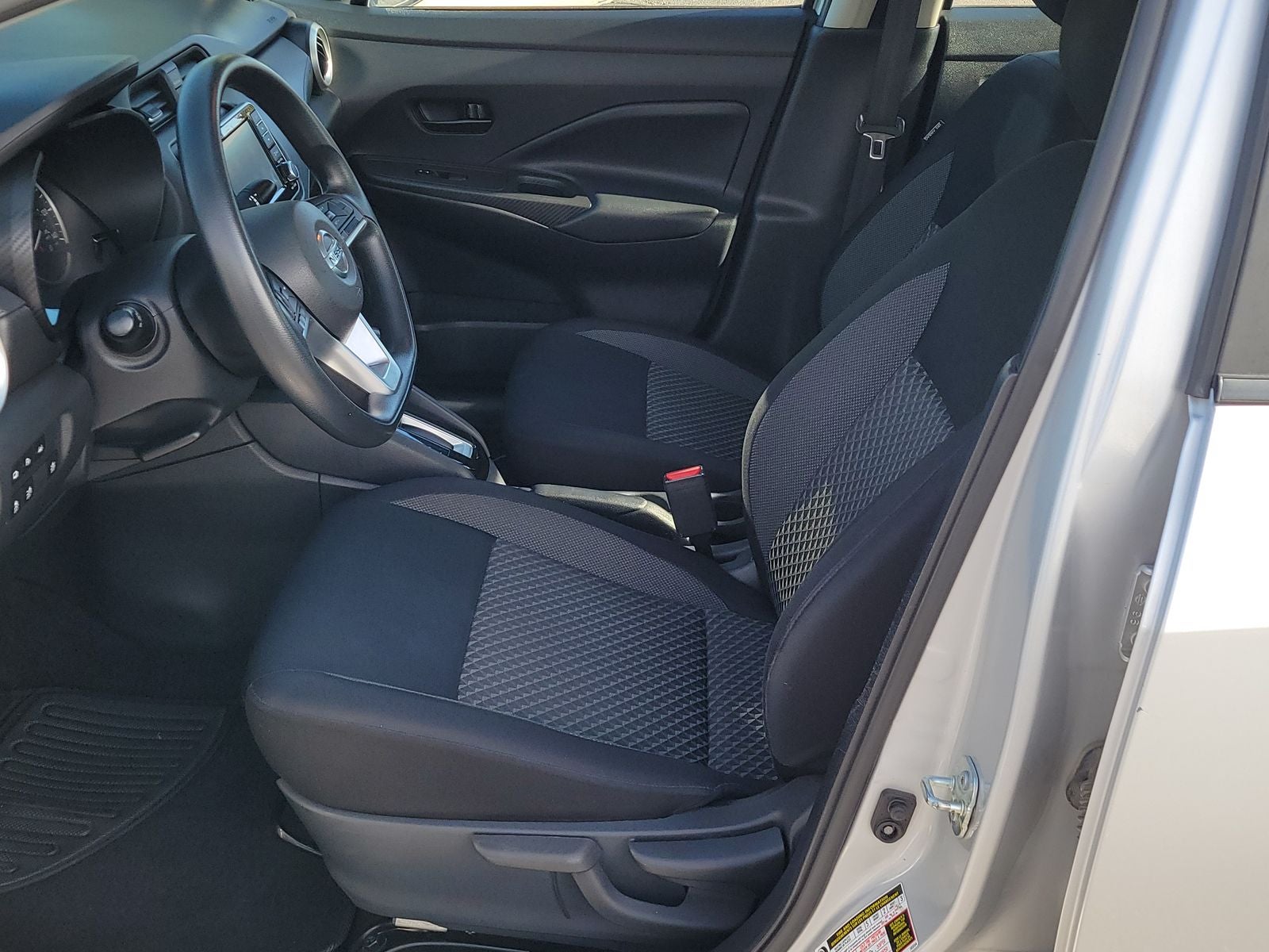 2020 Nissan Versa 1.6 S