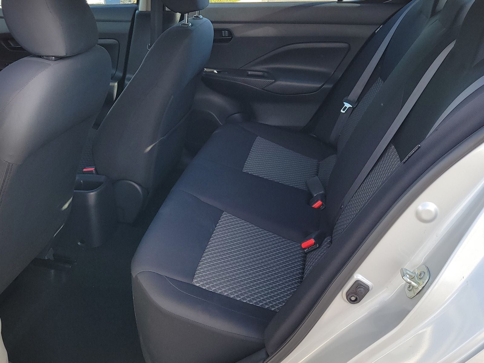 2020 Nissan Versa 1.6 S