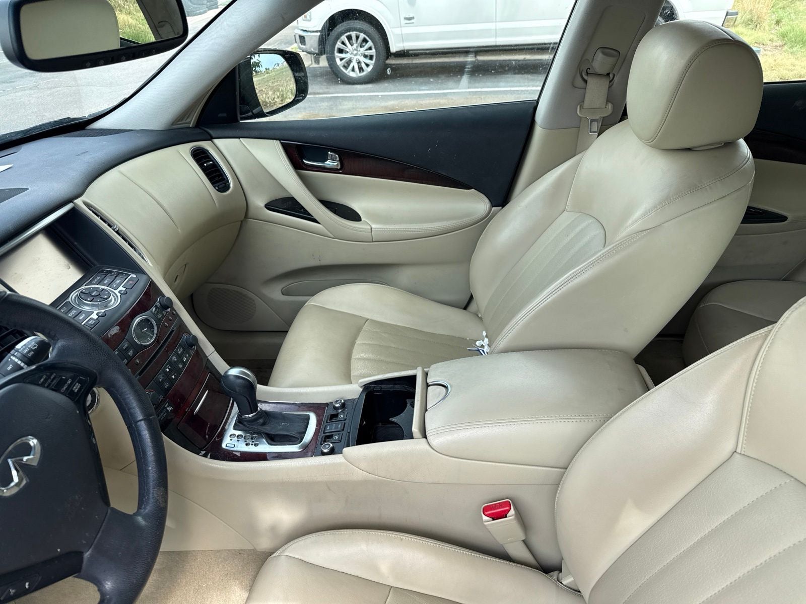 2017 INFINITI QX50 Base