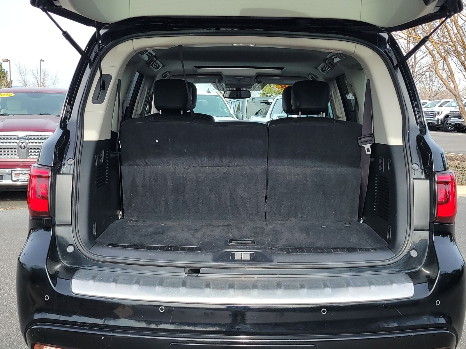 2018 INFINITI QX80 Base