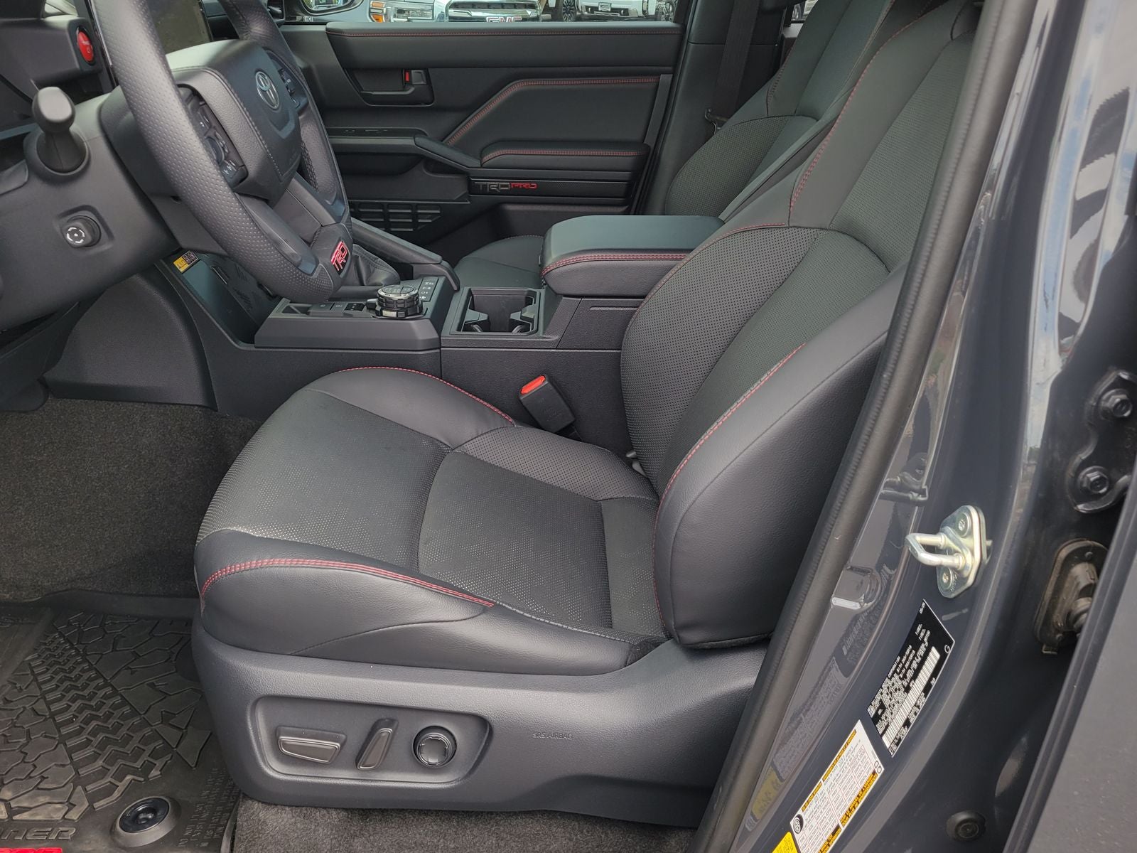 2025 Toyota 4Runner i-FORCE MAX Hybrid TRD Pro