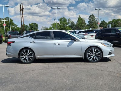 2022 Nissan Altima 2.5 SR