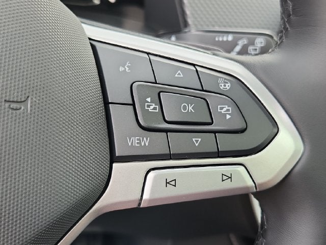 2026 Volkswagen Atlas Cross Sport SEL R-Line Black